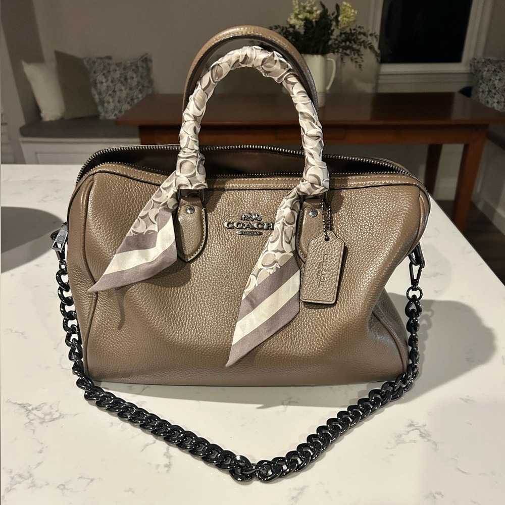Rowan satchel barely used. Real leather. Stone color